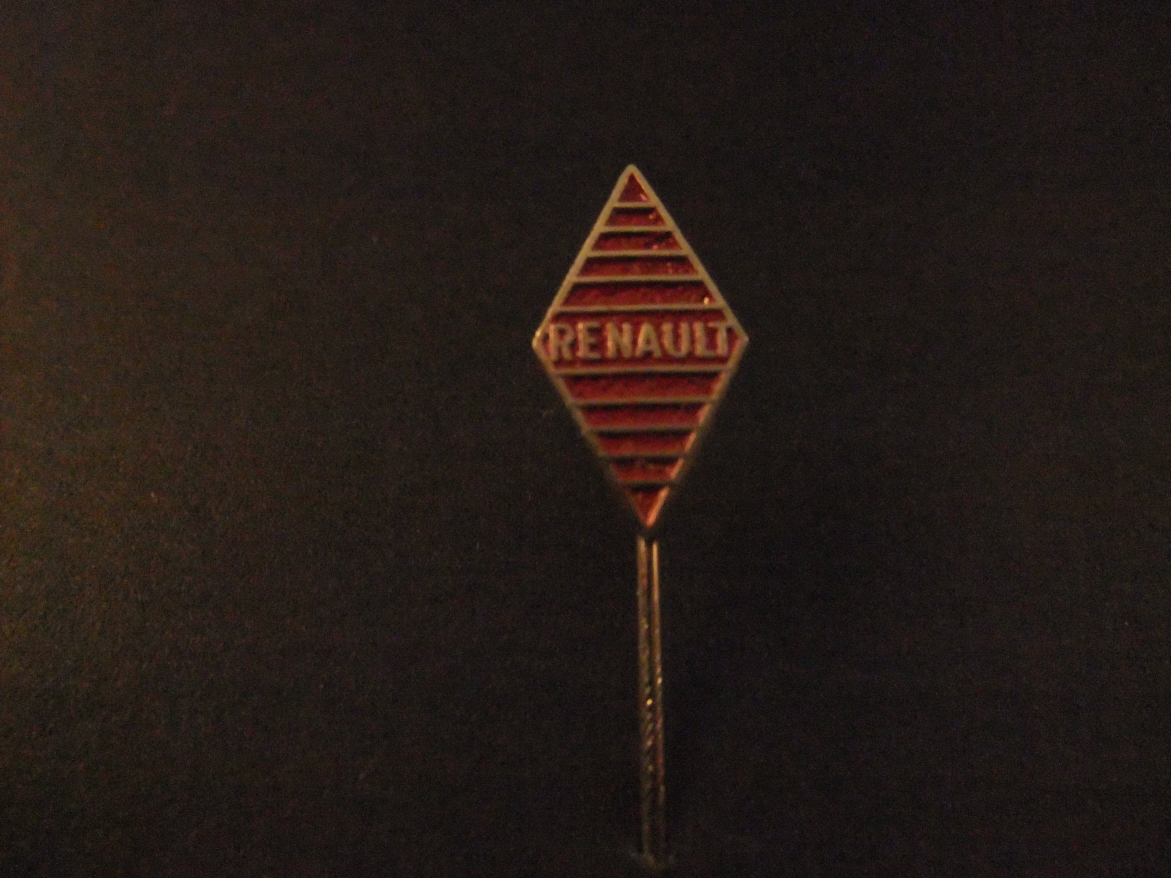 Renault logo rood gestreept
